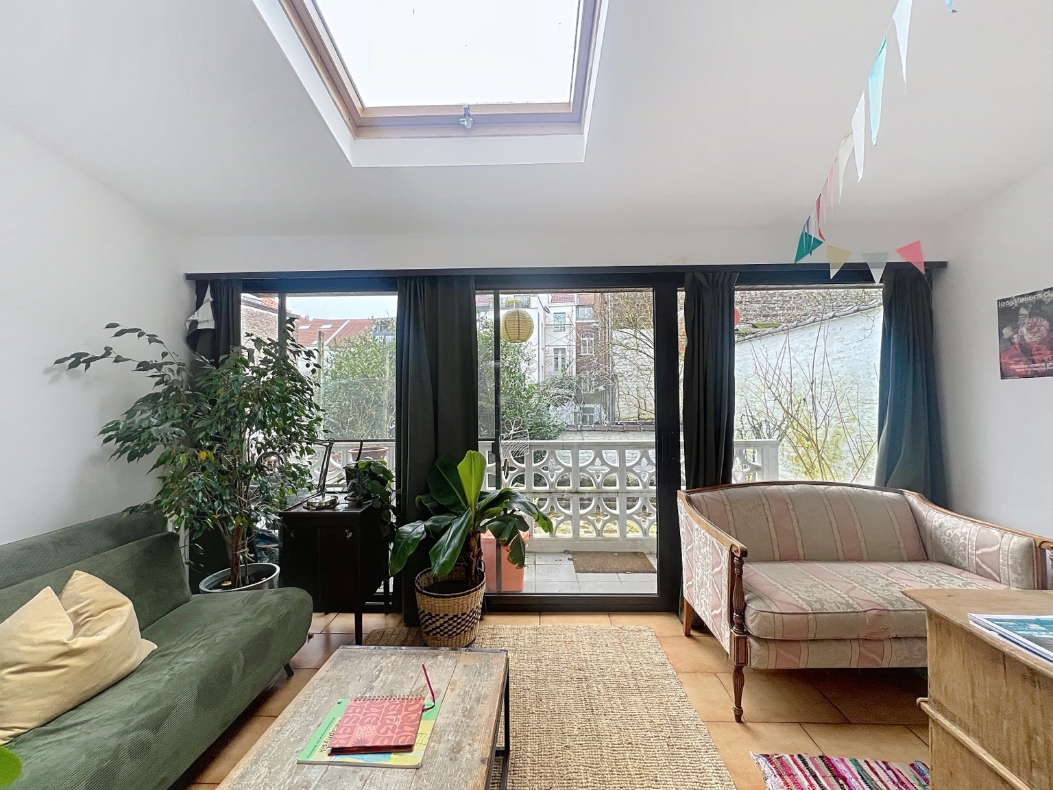 Salon ouvert sur l’extérieur