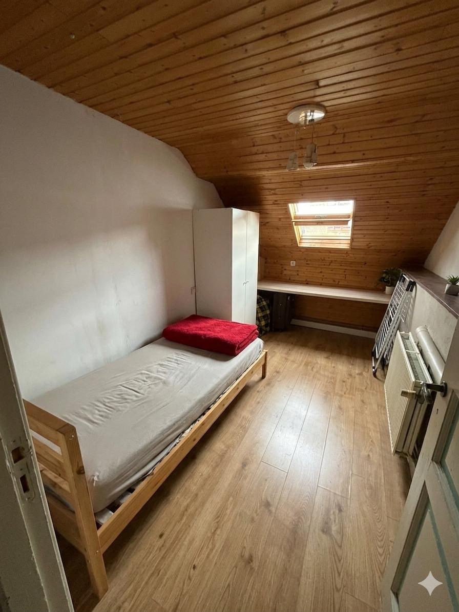 Chambre mansardée