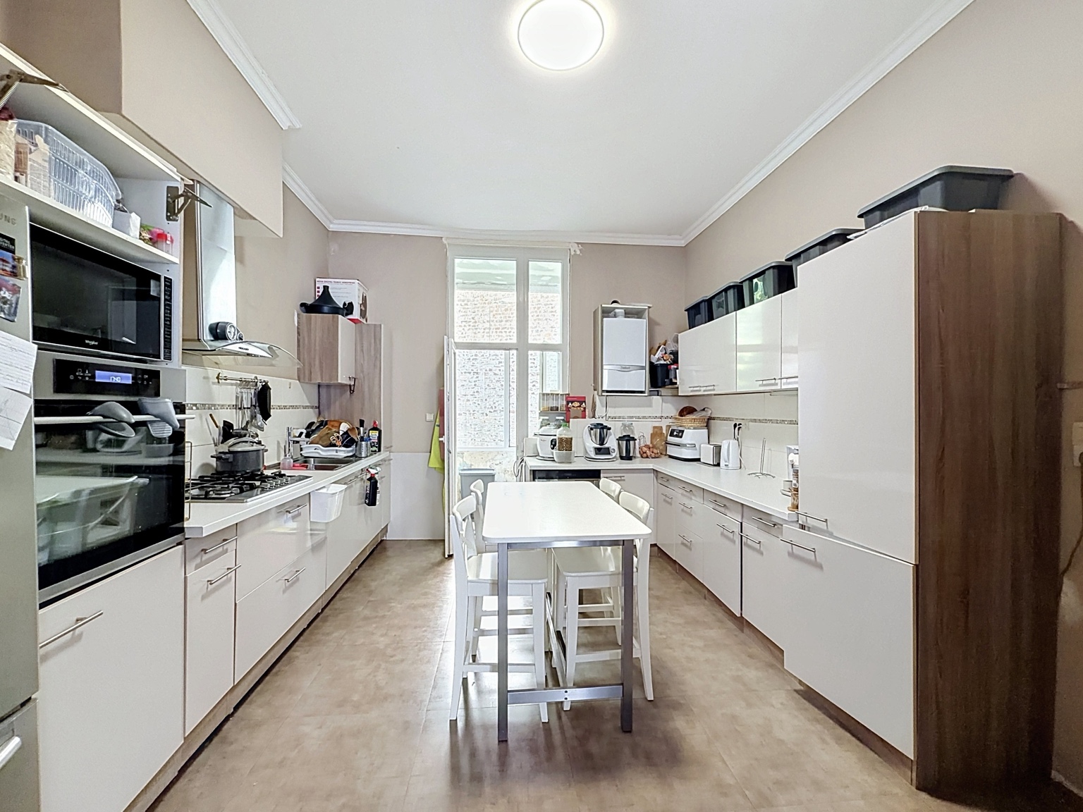 Cuisine spacieuse